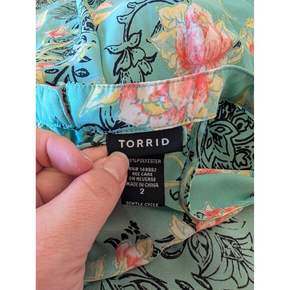 Torrid Geogette Mint Green Floral High Low Halter 2X Floral Top - Picture 3 of 4